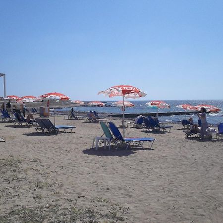 A Stone'S Throw From Everything Paphos Extérieur photo